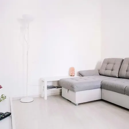 Apartment White House, Ideale Per Eventi E Concerti Turin