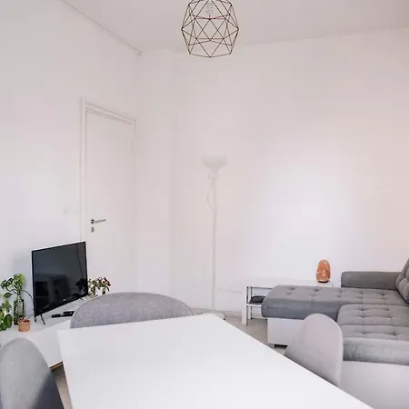 Apartment White House, Ideale Per Eventi E Concerti Turin